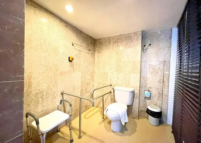 Wellquest Wellness Ladprao Soi 1 酒店