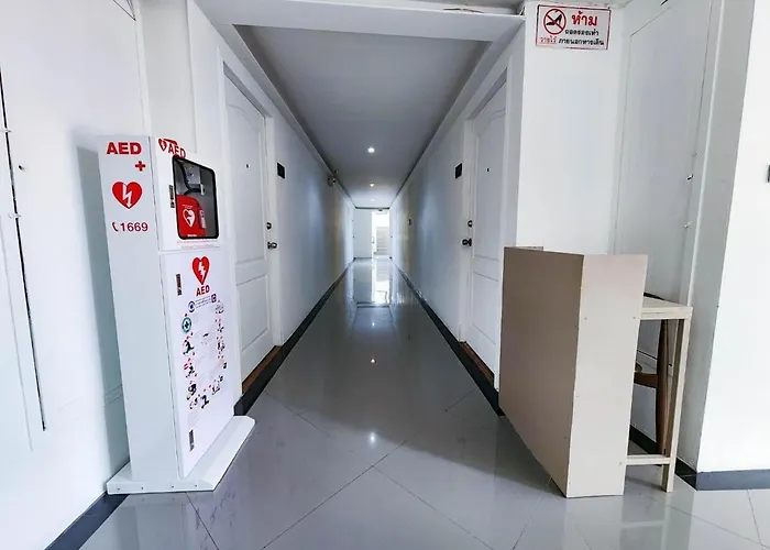 Wellquest Wellness Ladprao Soi 1 4* 曼谷