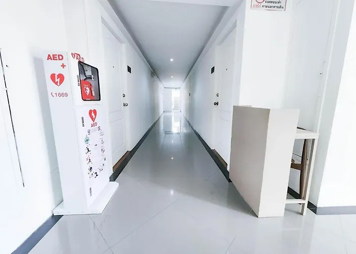 Wellquest Wellness Ladprao Soi 1 4* 曼谷