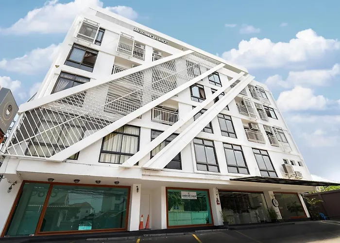 Wellquest Wellness Ladprao Soi 1 酒店 曼谷